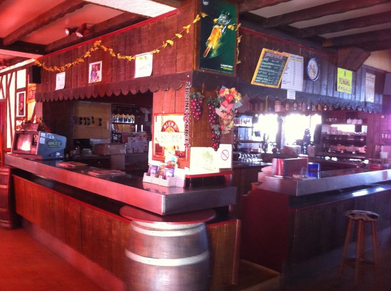 Bureau - 468 m² - 6 pièces