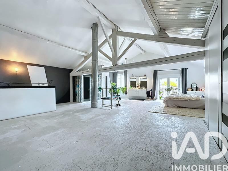 Maison - 142 m² - 2 pièces