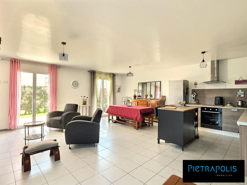 Maison - 88 m² - 4 pièces