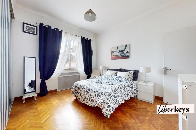 Maison d'architecte - 262 m² - 6 pièces