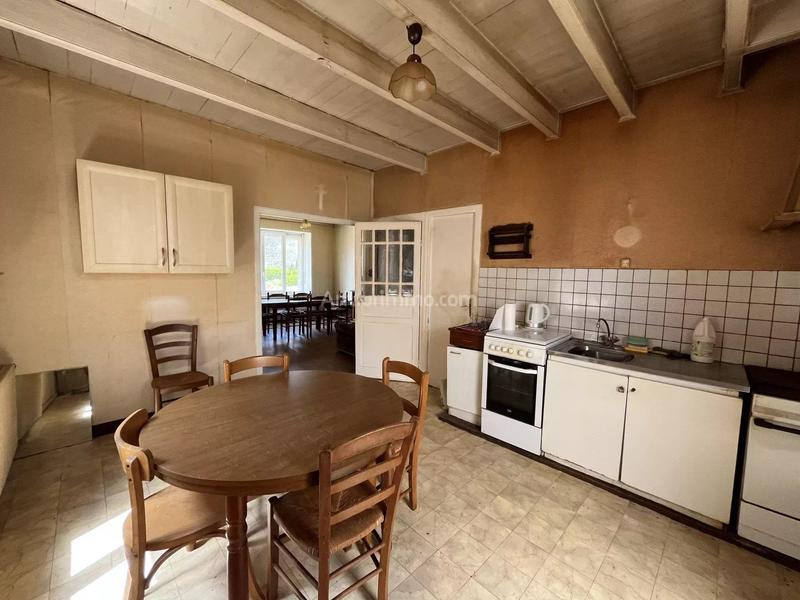 Maison - 92 m² - 4 pièces