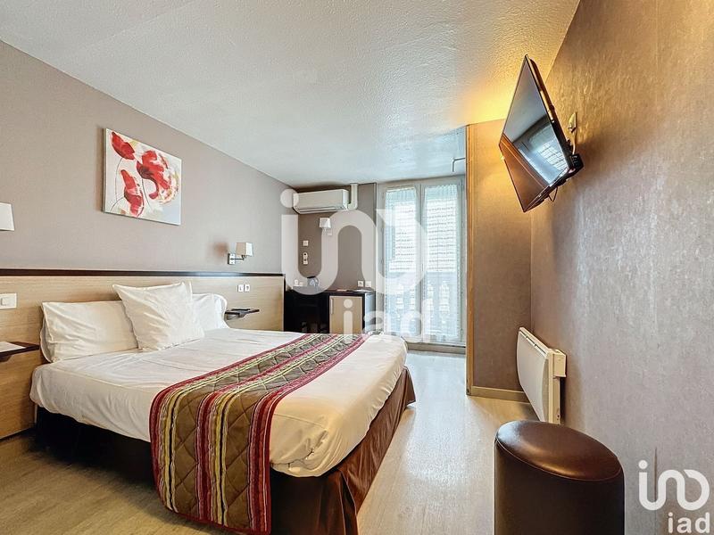 Local commercial - 1 750 m²