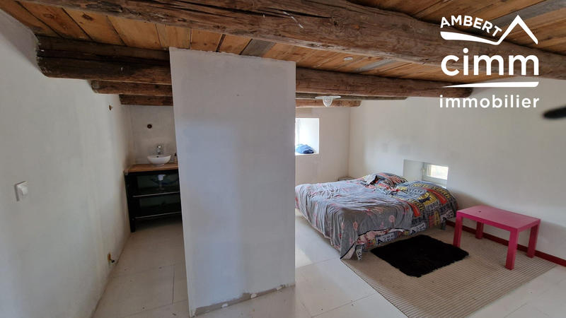 Maison - 225 m² - 8 pièces