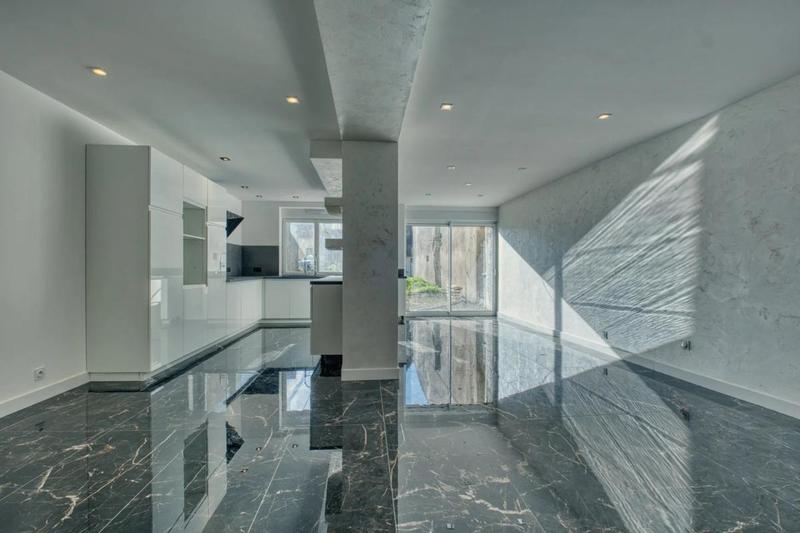 Maison - 185 m² - 7 pièces