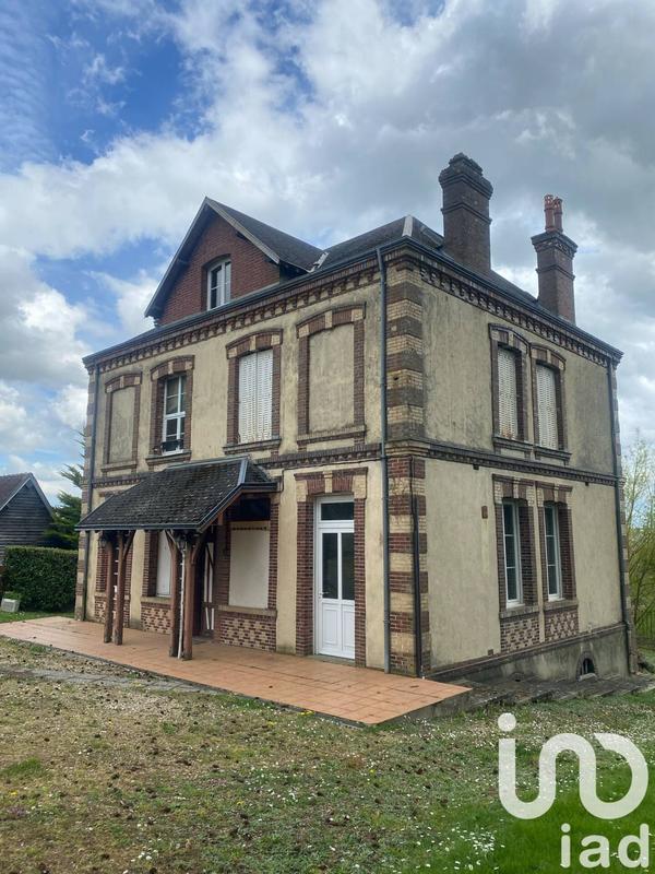 Maison - 230 m² - 11 pièces