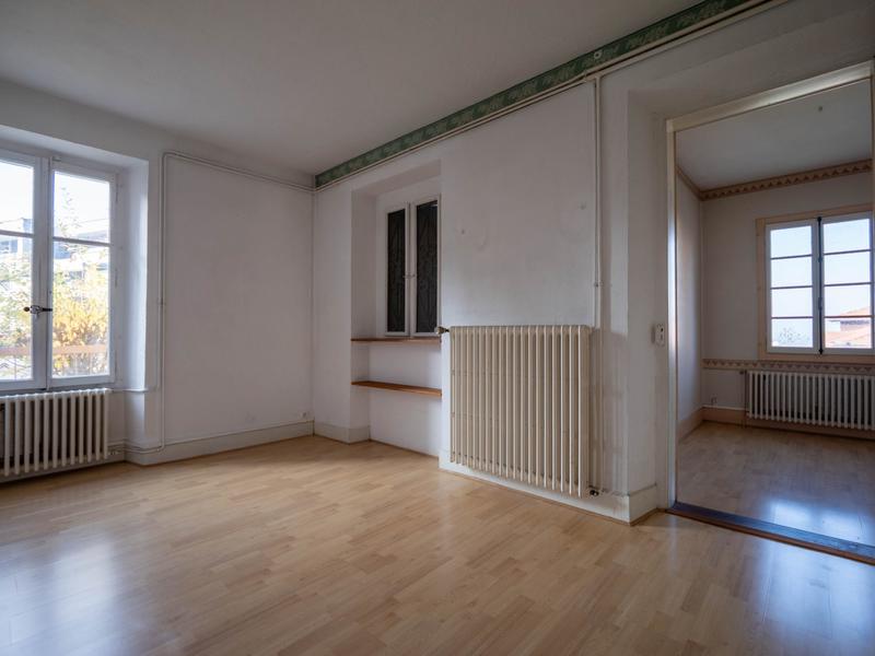 Maison ancienne - 325 m² - 13 pièces