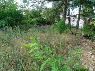 Terrain constructible - 617 m²