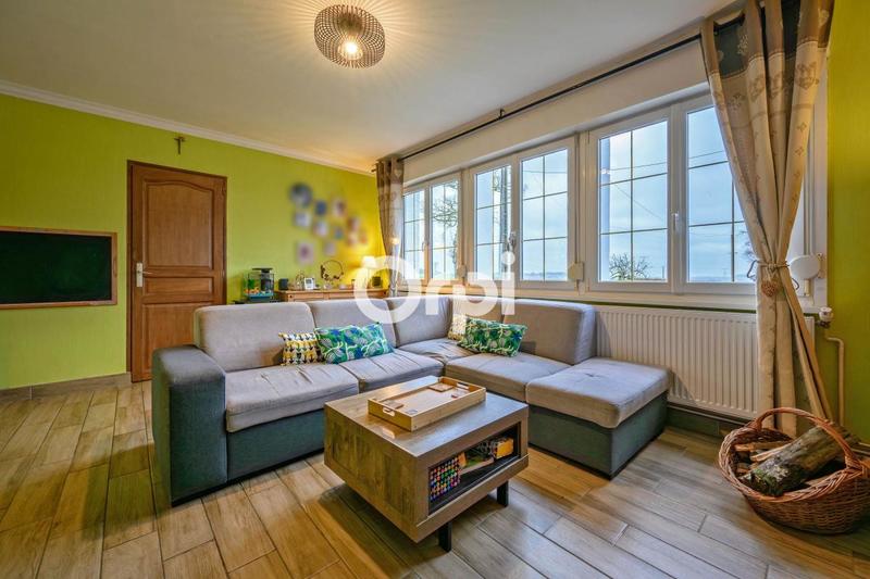 Maison - 104 m² - 5 pièces