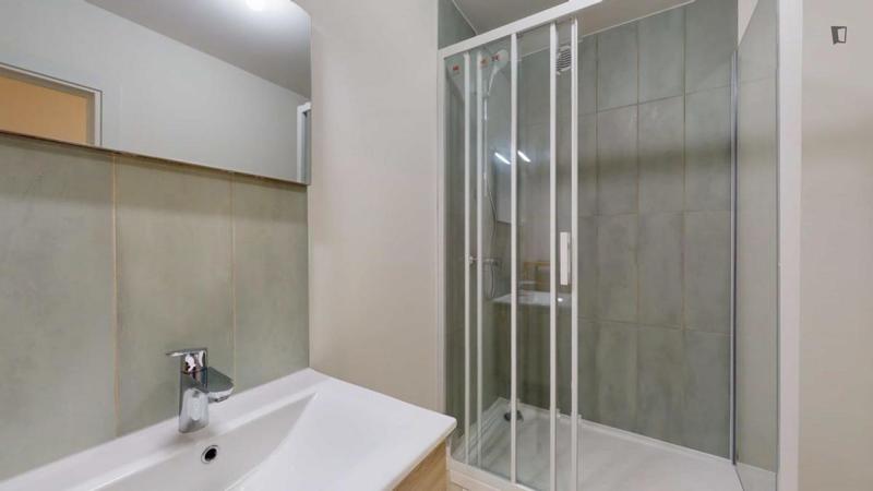 Chambre - 9 m² - 4 pièces