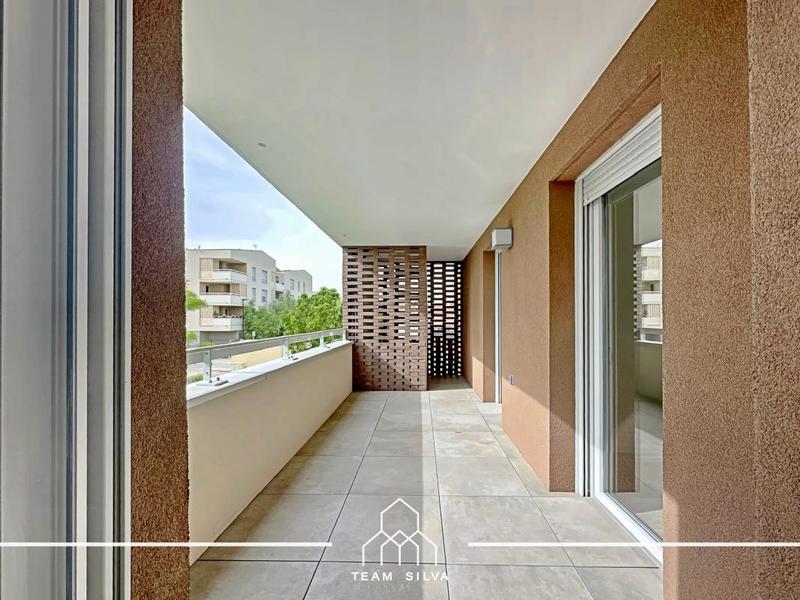 Appartement - 77 m² - 4 pièces