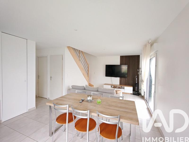 Maison - 76 m² - 4 pièces