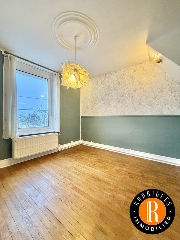 Maison - 83 m² - 3 pièces