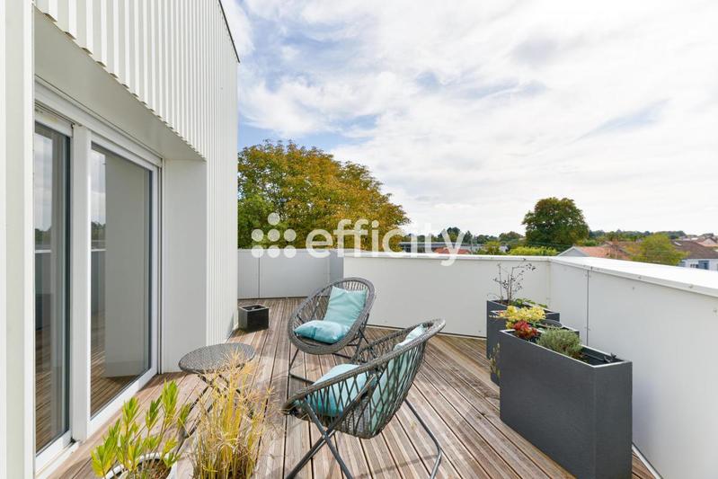 Appartement - 87 m² - 4 pièces