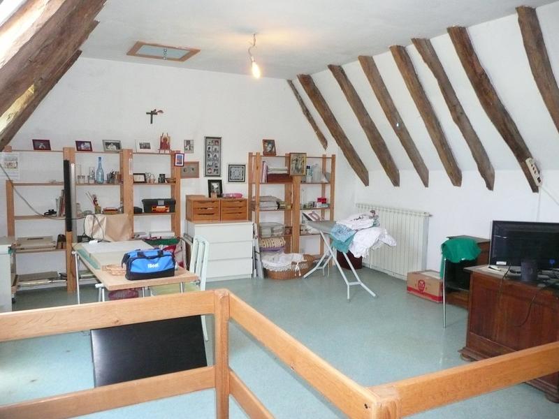 Maison - 833 m² - 32 pièces