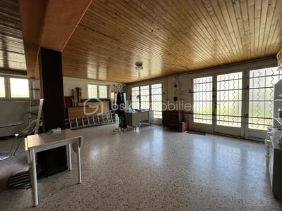 Villa - 177 m² - 5 pièces