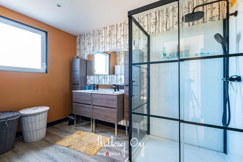 Maison - 118 m² - 4 pièces