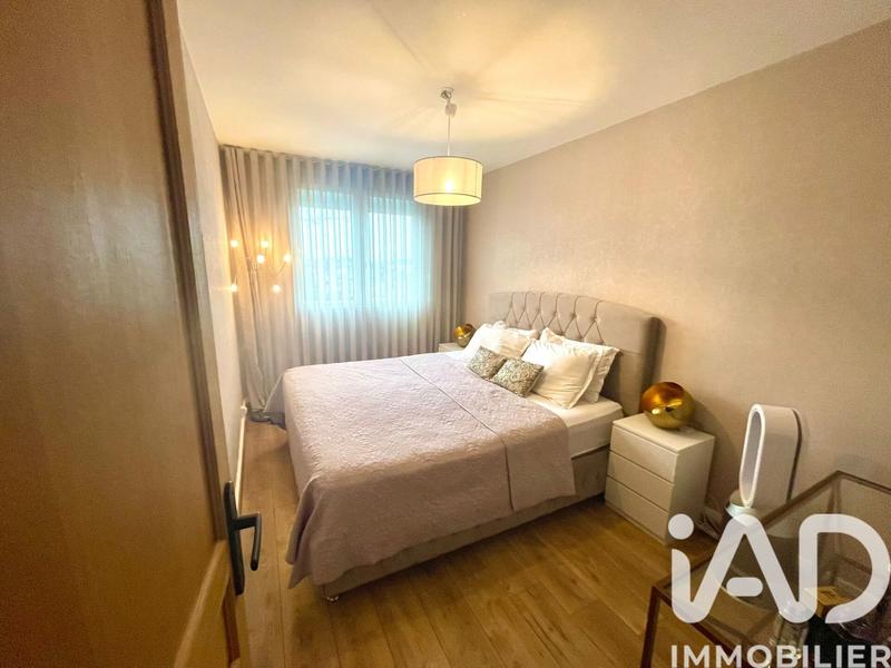 Appartement - 89 m² - 4 pièces