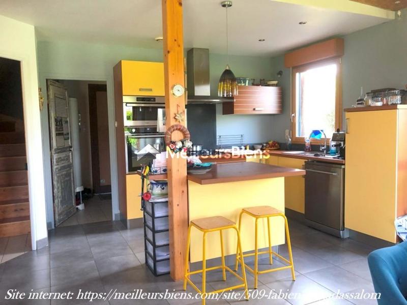 Propriété - 122 m² - 4 pièces