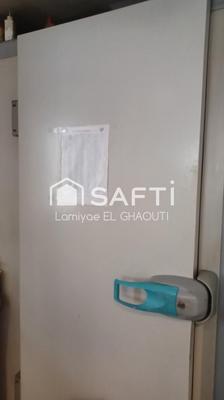 Local commercial - 115 m² - 1 pièce