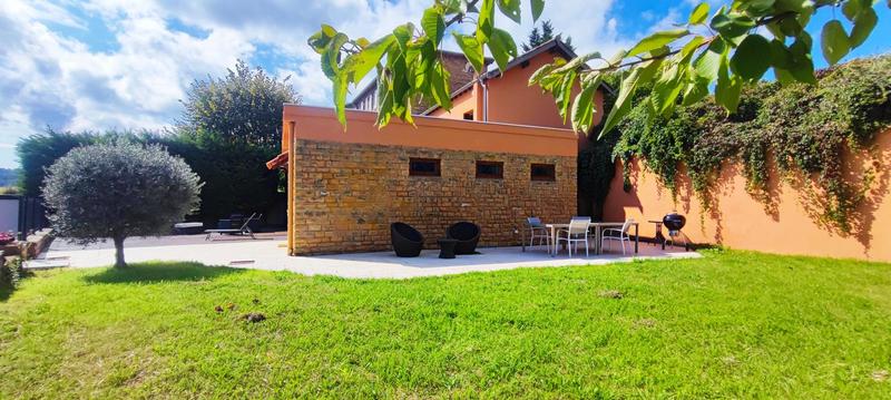 Maison - 187 m² - 5 pièces