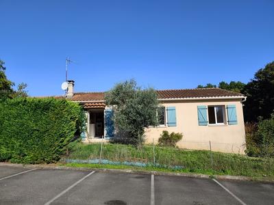 Maison - 79 m² - 5 pièces