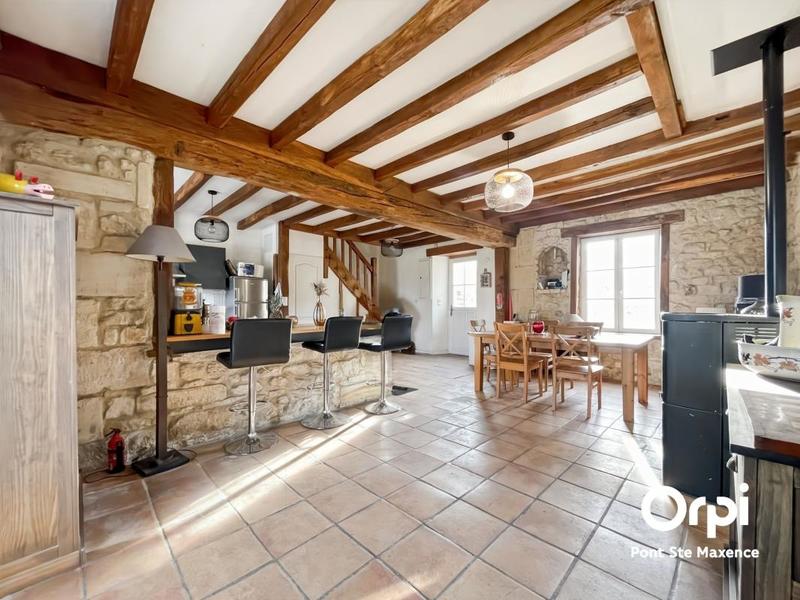 Maison en pierre - 100 m² - 4 pièces