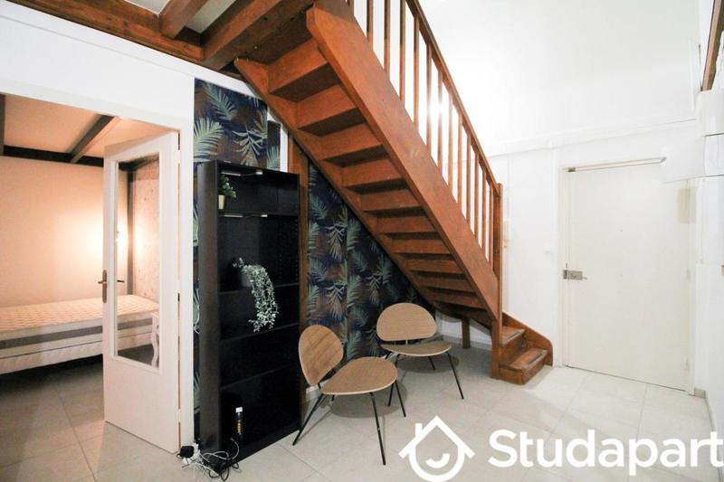 Chambre - 12 m² - 1 pièce