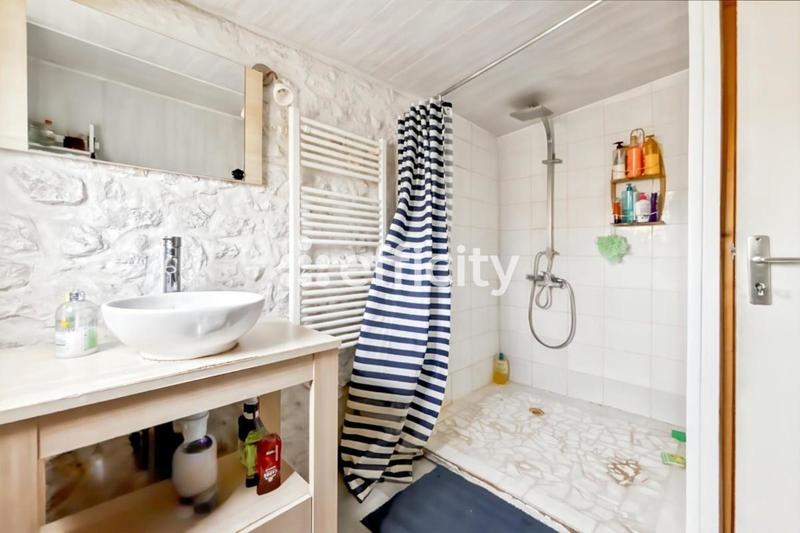 Maison - 108 m² - 4 pièces