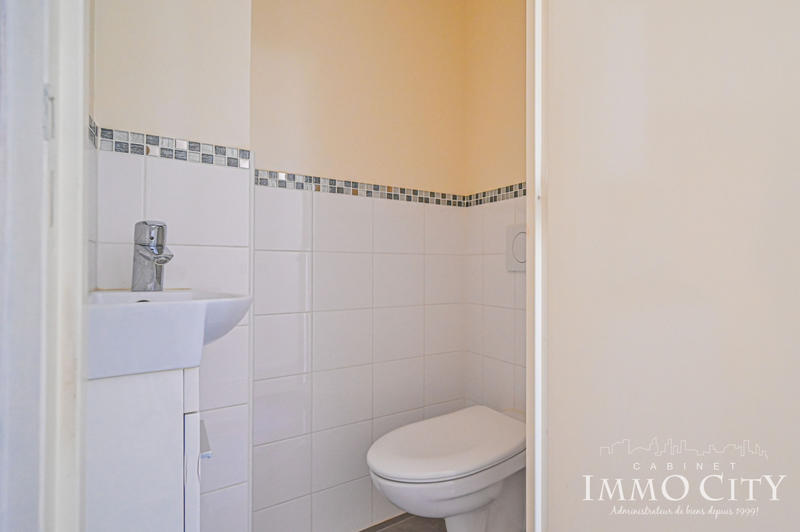 Appartement - 135 m² - 5 pièces