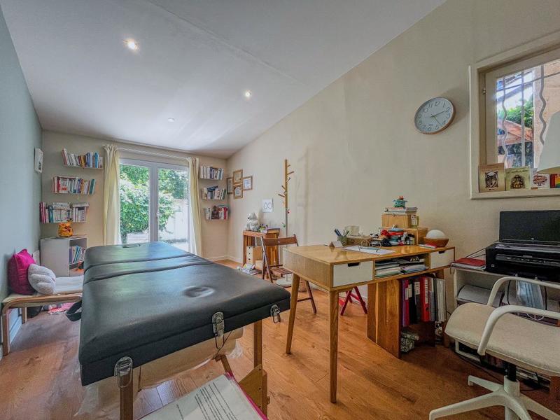 Maison - 142 m² - 6 pièces