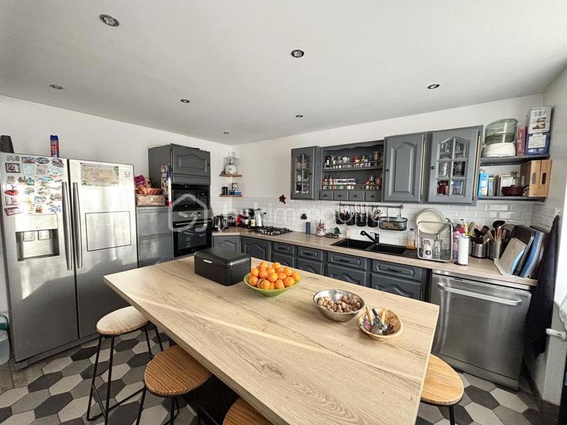 Maison - 87 m² - 5 pièces