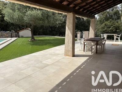 Maison - 94 m² - 3 pièces