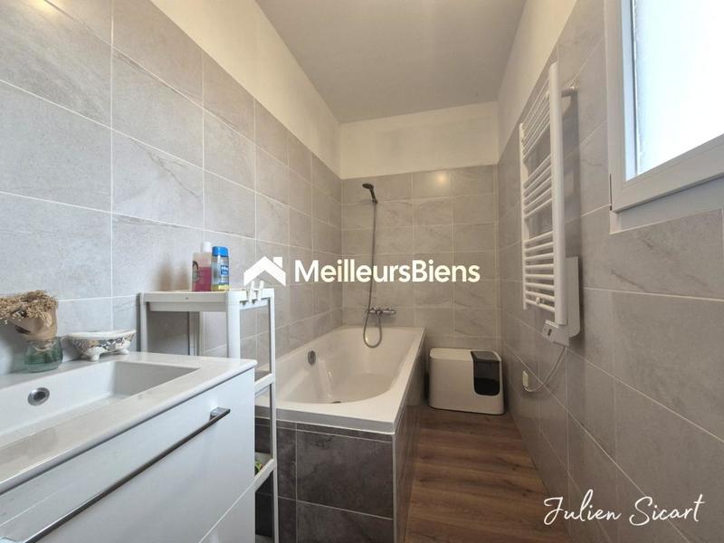 Villa - 95 m² - 4 pièces