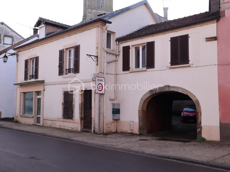 Immeuble - 150 m² - 5 pièces