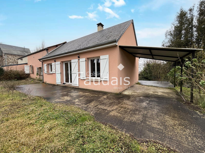 Maison - 93 m² - 4 pièces