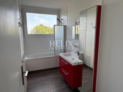 Appartement - 77 m² - 3 pièces