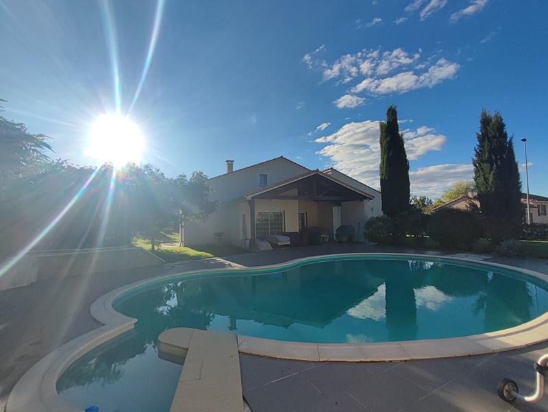 Maison - 120 m² - 6 pièces