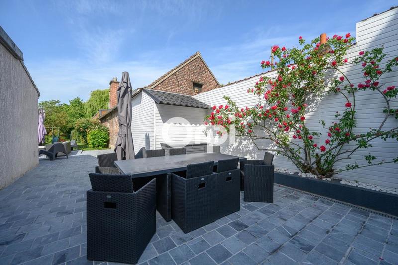 Maison de ville - 218 m² - 8 pièces