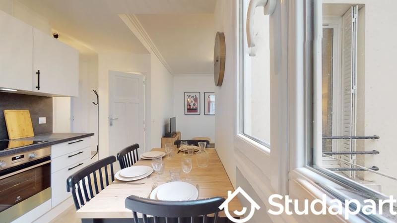 Chambre - 10 m² - 1 pièce