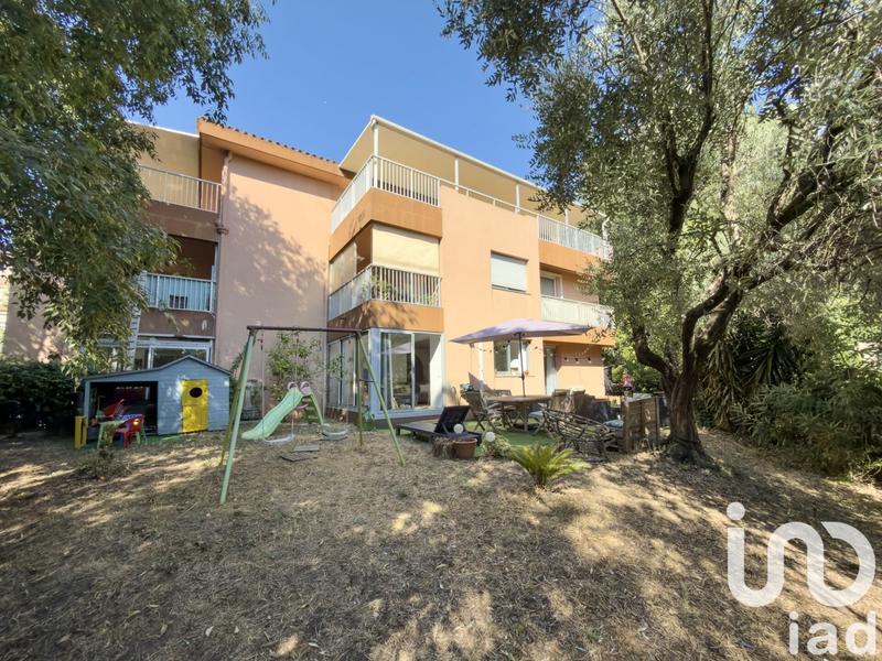 Appartement - 79 m² - 3 pièces