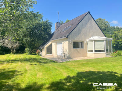 Maison traditionnelle - 120 m² - 6 pièces