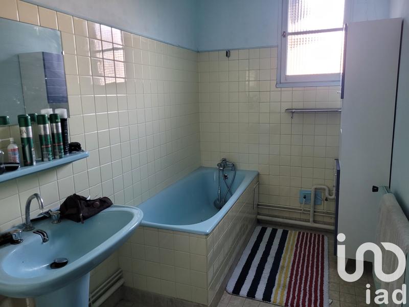 Maison - 418 m² - 14 pièces