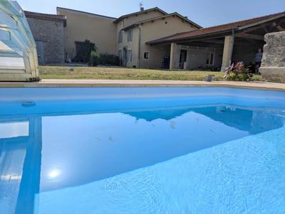 Maison - 180 m² - 7 pièces