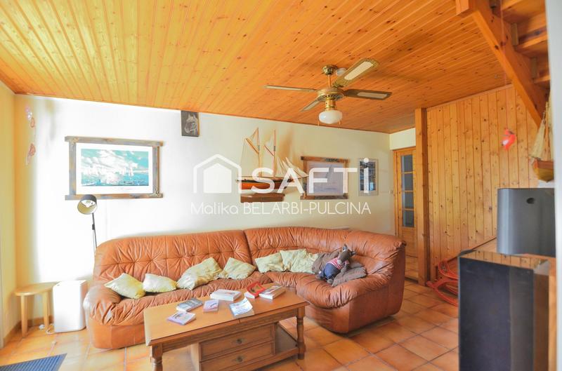 Maison - 231 m² - 13 pièces