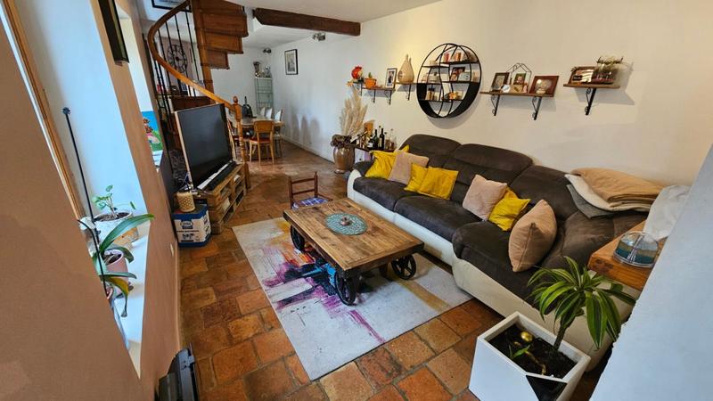 Maison - 90 m² - 4 pièces