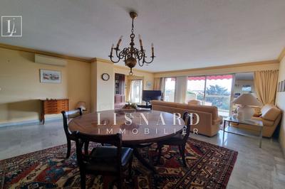 Appartement - 107 m² - 4 pièces