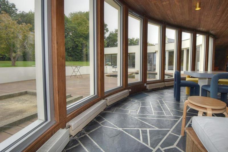 Maison - 260 m² - 8 pièces