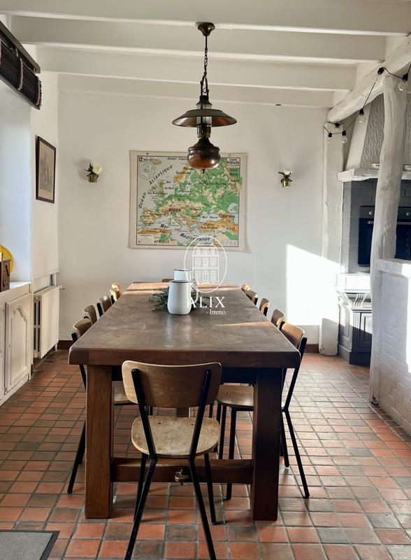 Maison ancienne - 160 m² - 9 pièces