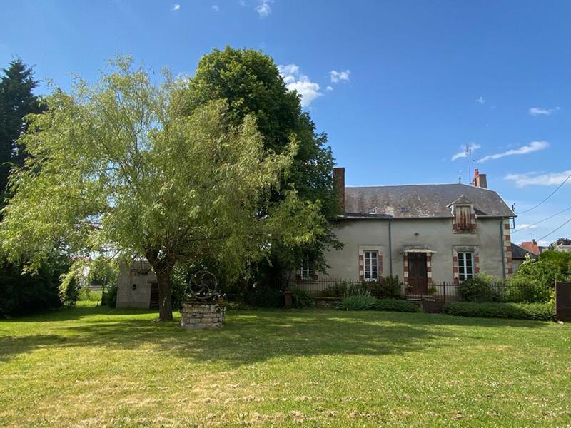 Maison - 186 m² - 8 pièces