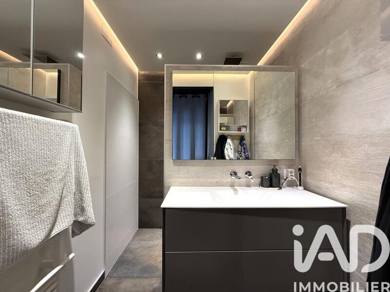 Maison - 129 m² - 6 pièces